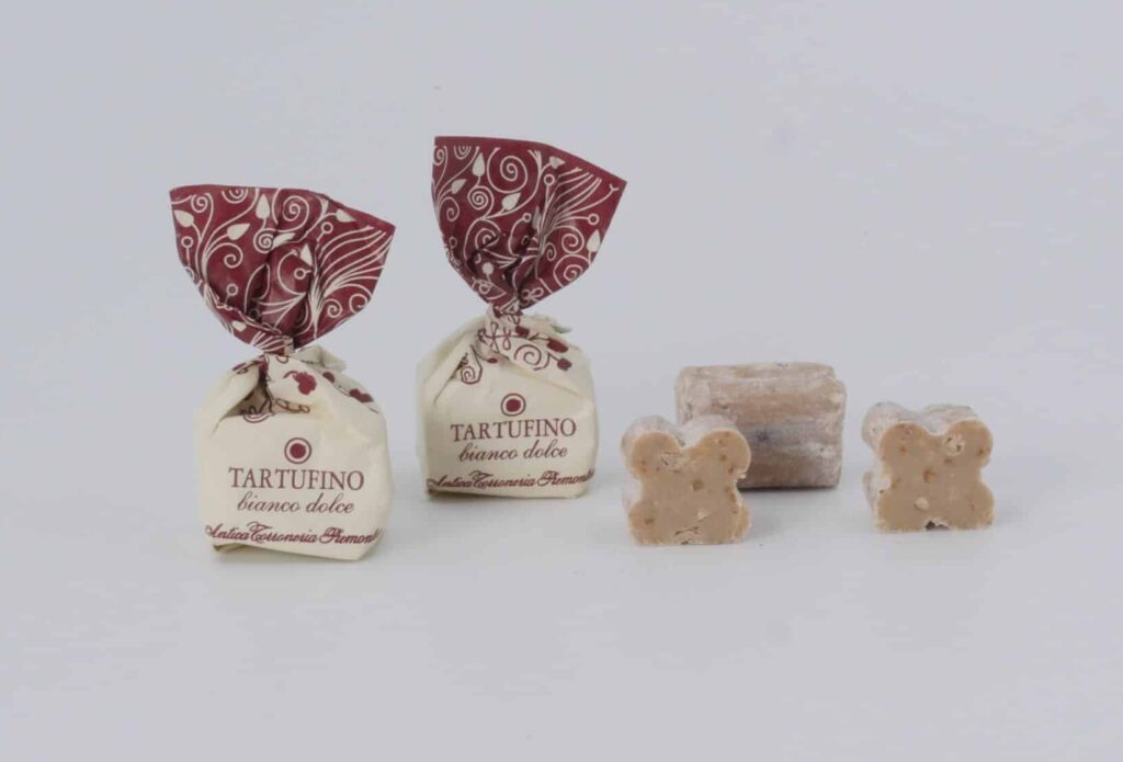 Die Marzipan- & Nougateria: Tartufo "bianco"